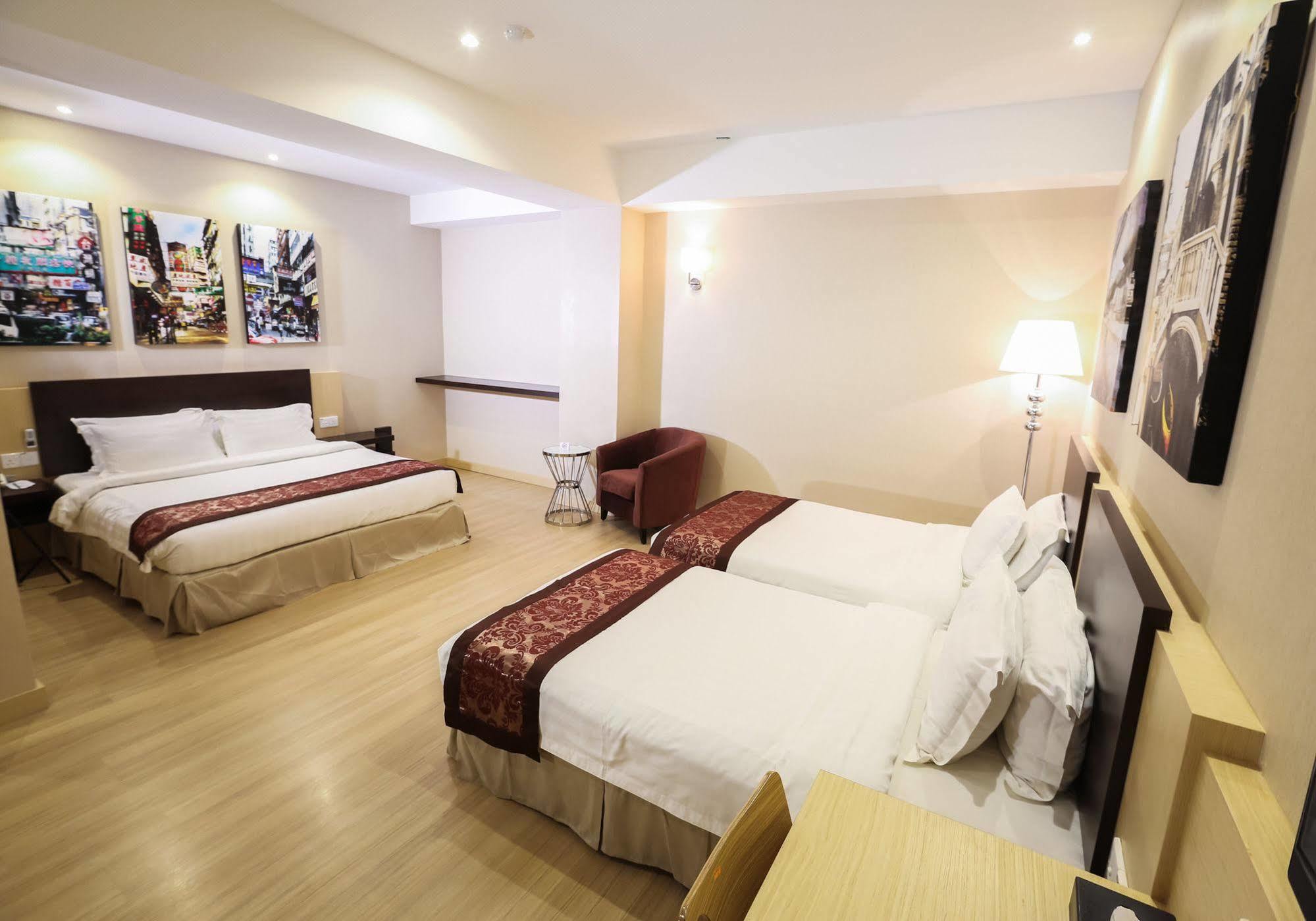 Eco Tree Hotel, 4*