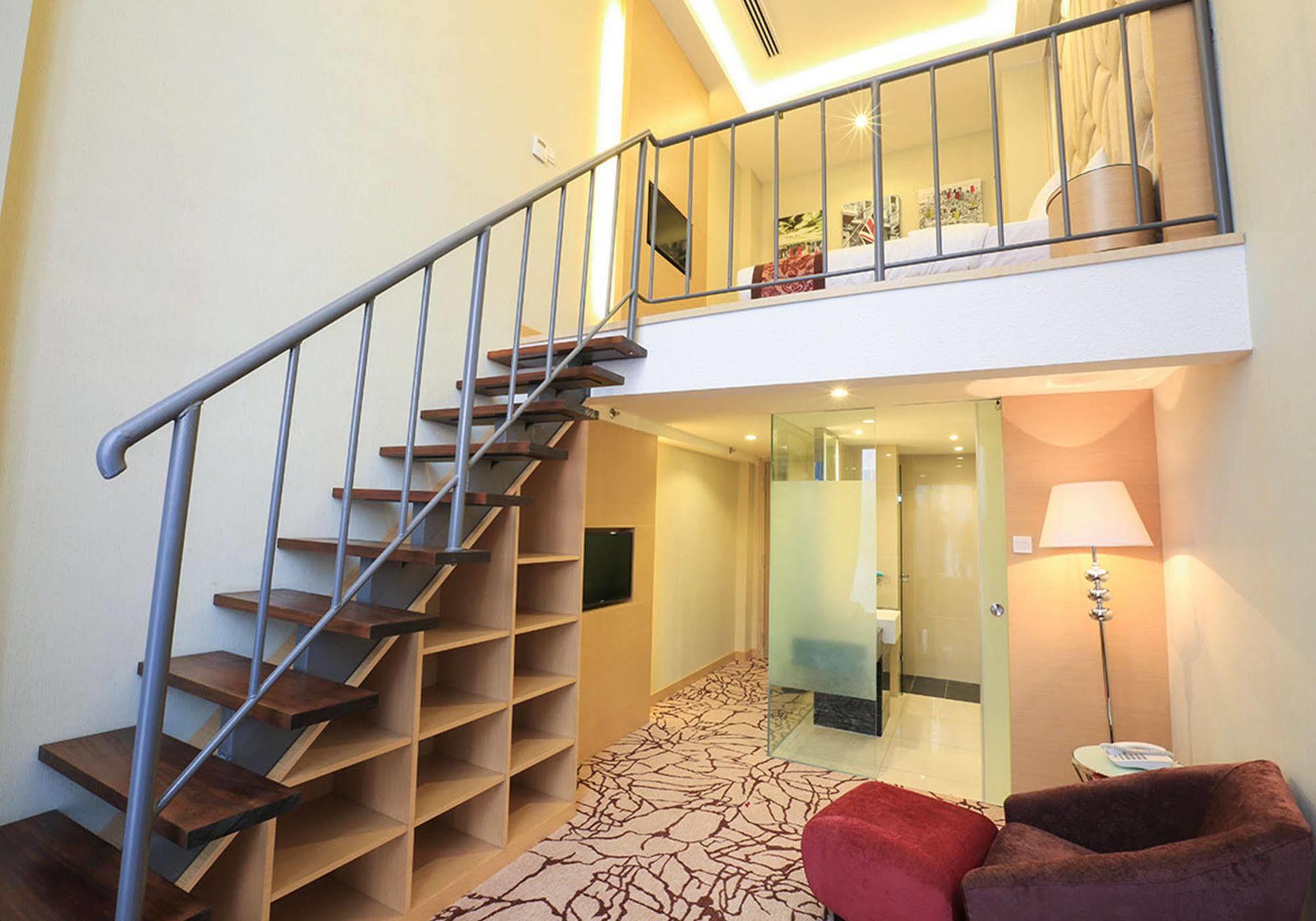 Eco Tree Hotel, 4*